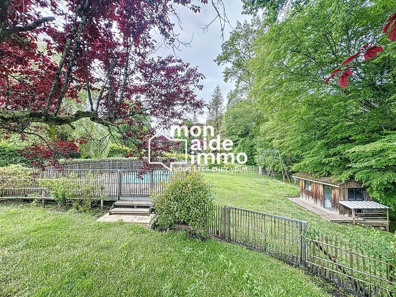 Maison - 116 m² - 10 pièces