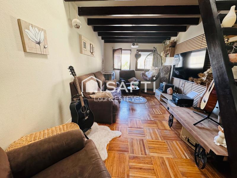 Maison - 90 m² - 5 pièces