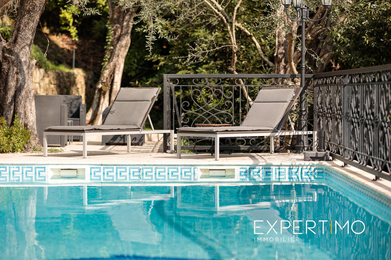 Bastide - 220 m² - 5 pièces