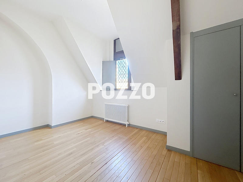 Appartement - 79 m² - 3 pièces