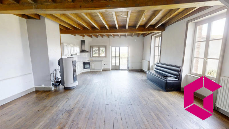 Maison ancienne - 216 m² - 6 pièces