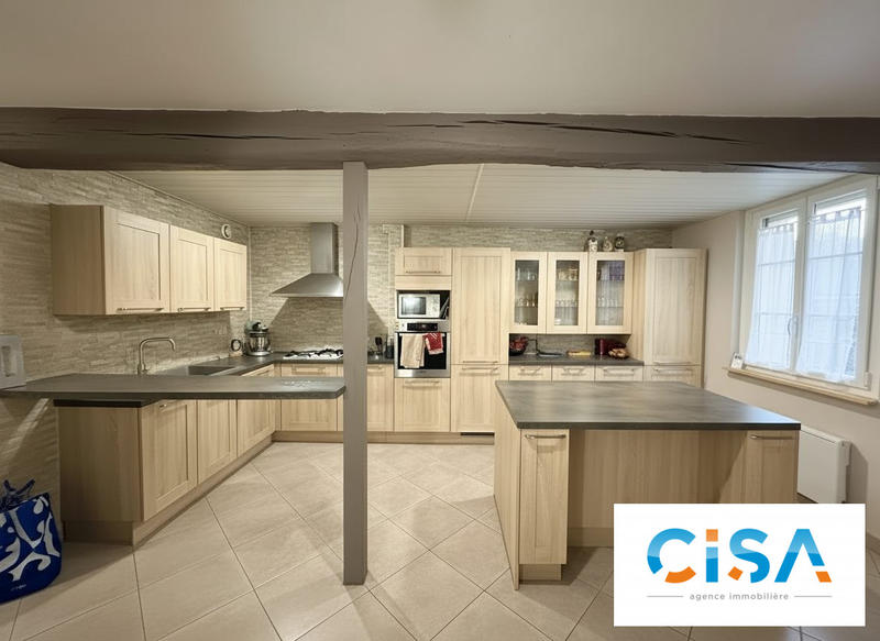 Maison - 95 m² - 5 pièces