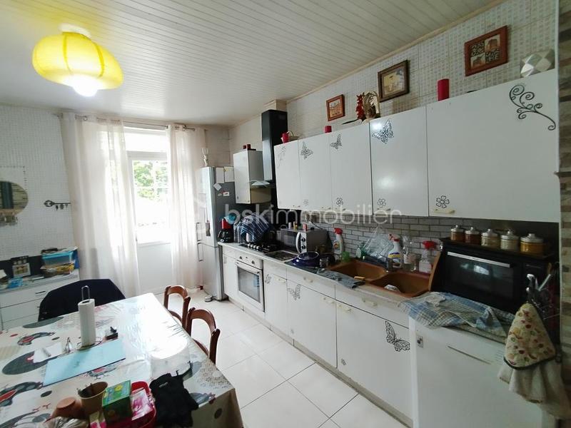 Maison - 84 m² - 5 pièces