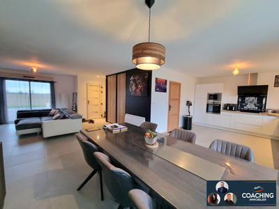 Maison - 103 m² - 5 pièces