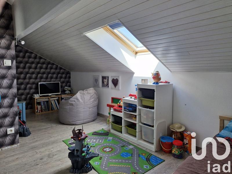 Maison - 200 m² - 7 pièces