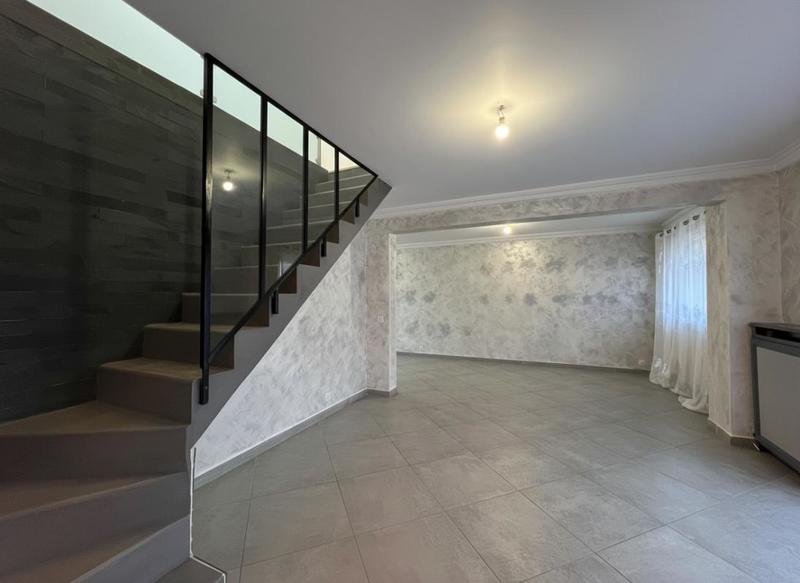 Maison - 124 m² - 7 pièces