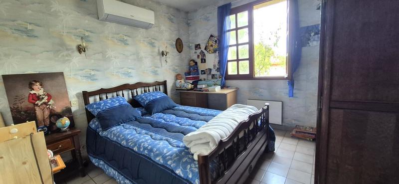 Maison - 170 m² - 9 pièces