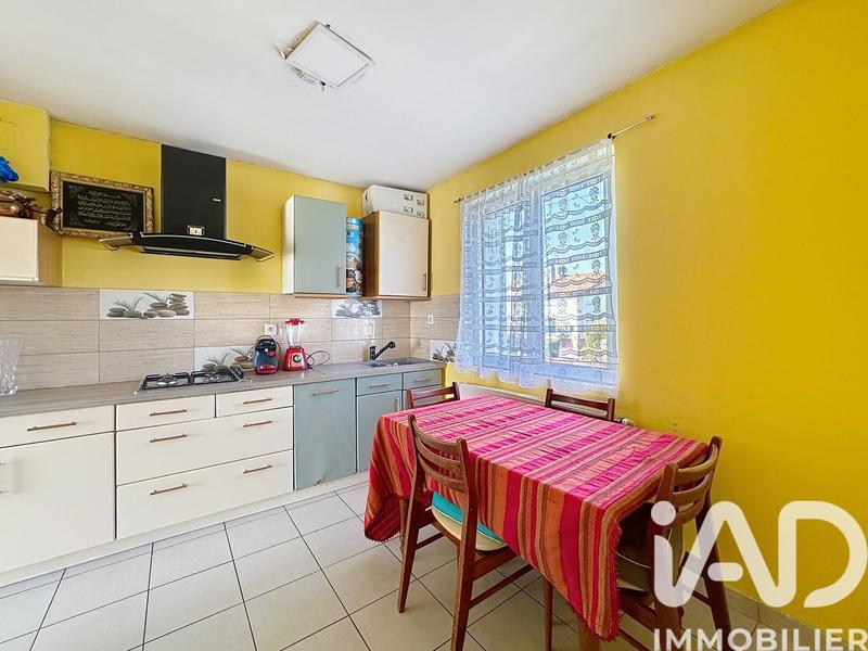 Maison - 104 m² - 4 pièces