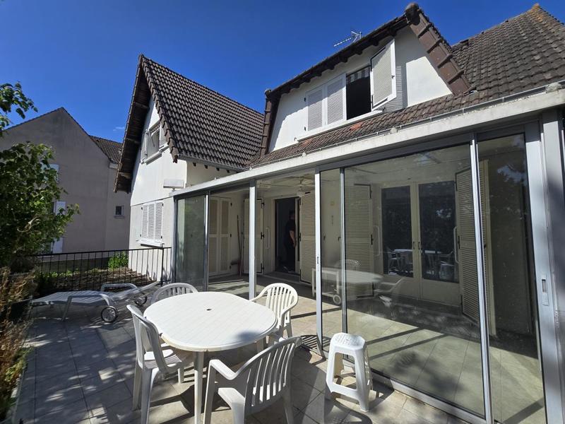 Maison - 170 m² - 7 pièces