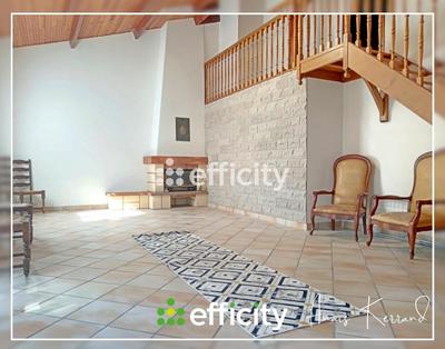 Maison - 238 m² - 10 pièces