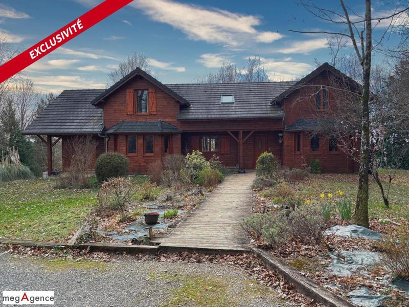 Châlet - 187 m² - 7 pièces