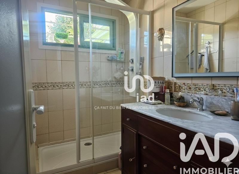 Maison - 141 m² - 8 pièces