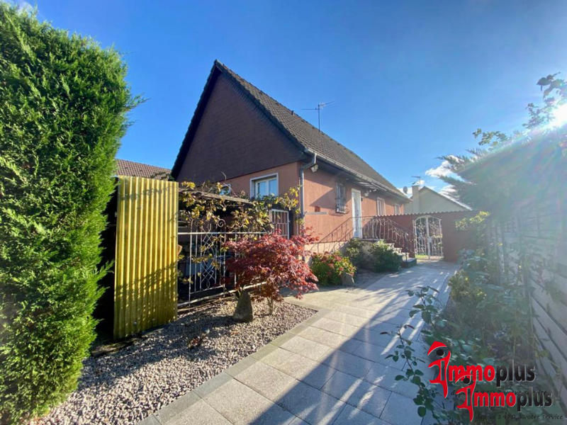 Maison - 150 m² - 8 pièces