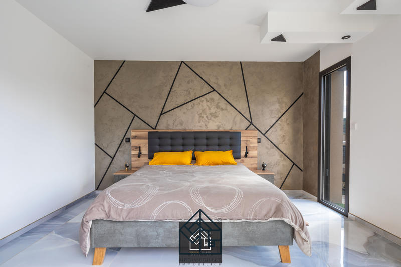 Maison - 160 m² - 5 pièces