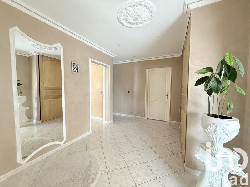 Maison - 153 m² - 5 pièces