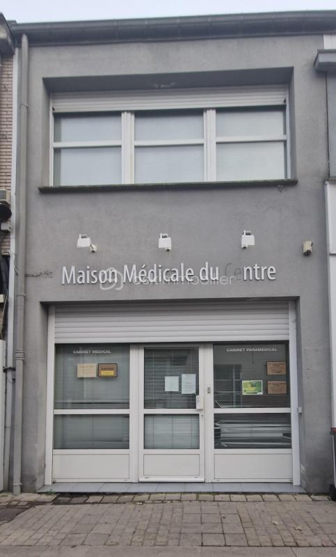 Immeuble - 207 m² - 8 pièces