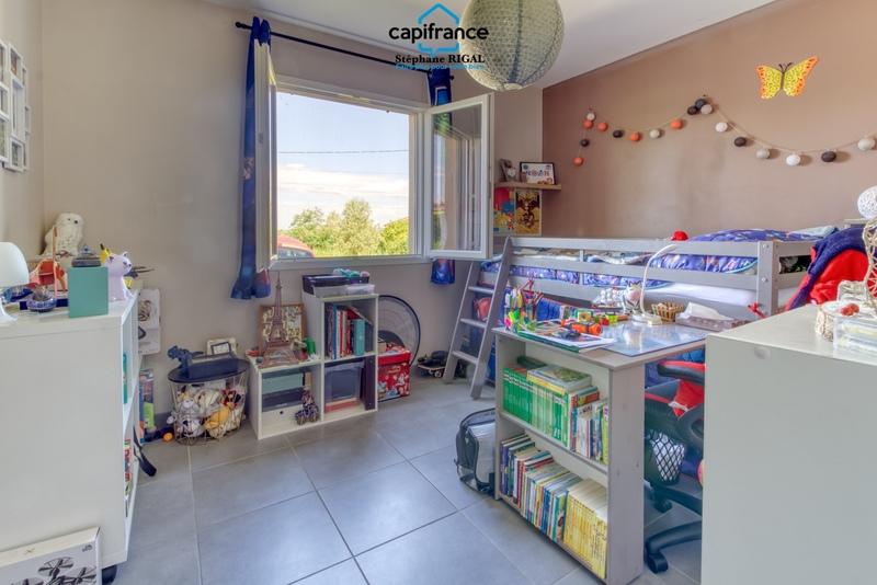 Maison - 140 m² - 5 pièces