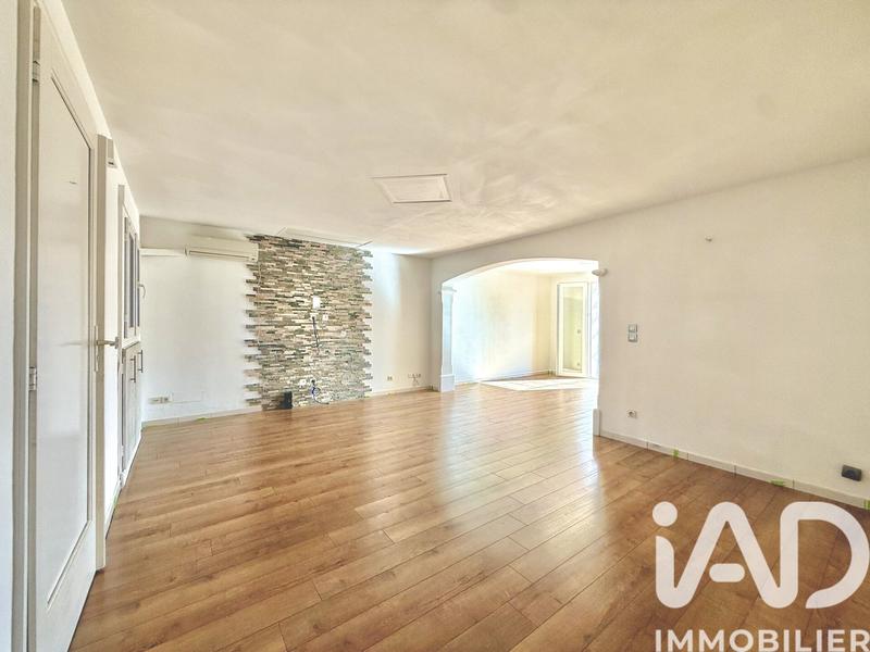Maison - 94 m² - 5 pièces