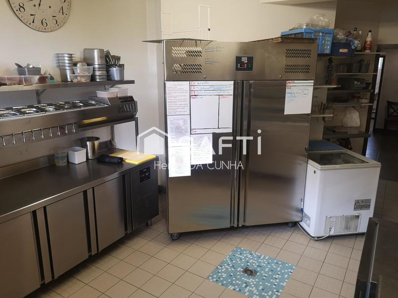 Local commercial - 150 m²