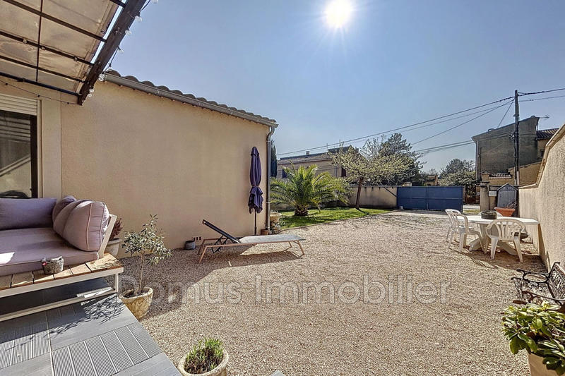 Villa - 93 m² - 4 pièces