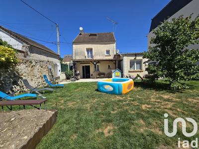 Maison - 90 m² - 3 pièces