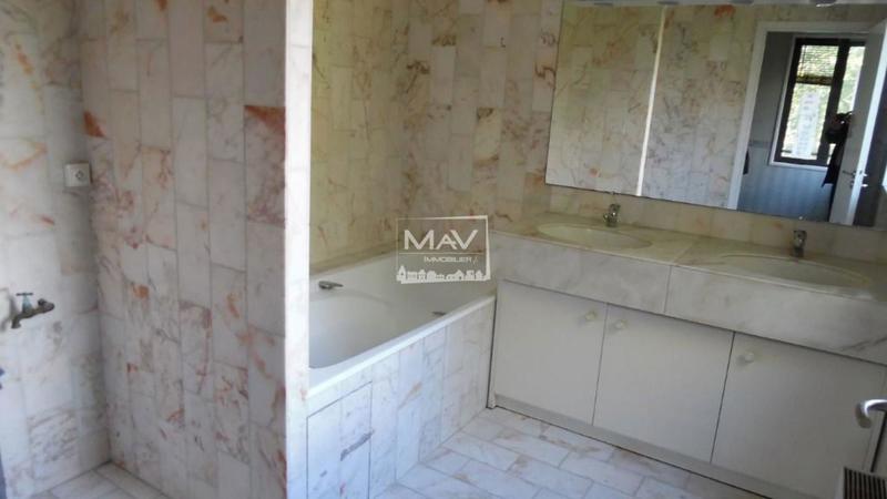 Appartement - 100 m² - 3 pièces