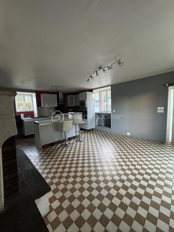 Maison de village - 128 m² - 6 pièces