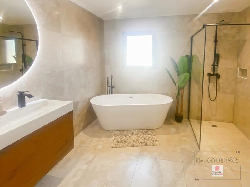 Villa - 165 m² - 5 pièces