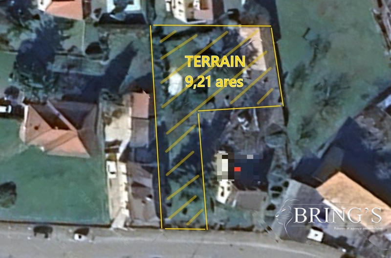 Terrain - 921 m²