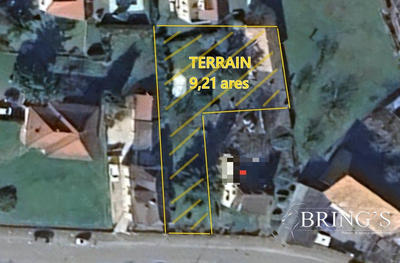 Terrain - 921 m²