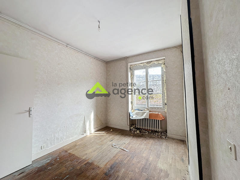 Immeuble - 273 m² - 14 pièces