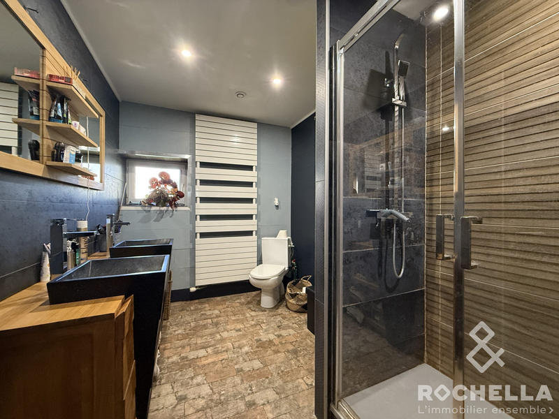 Maison ancienne - 210 m² - 9 pièces