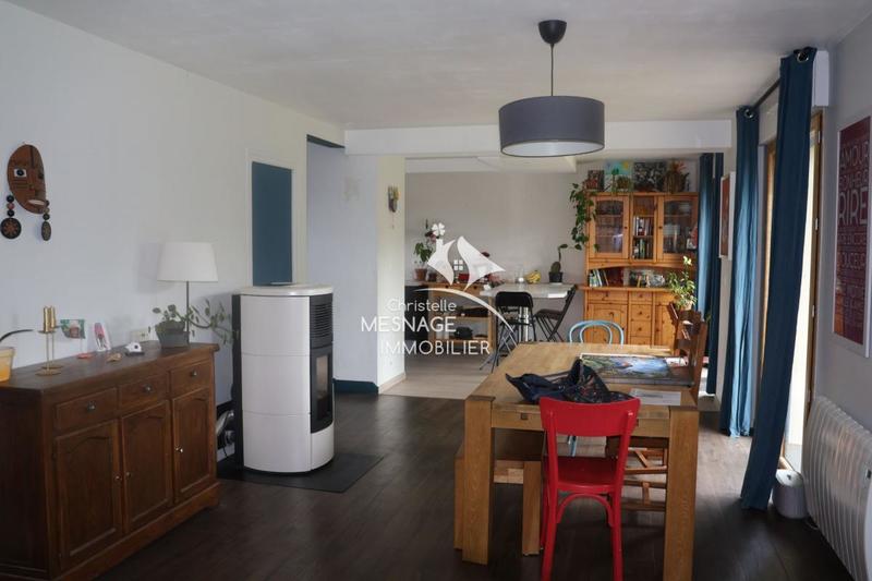 Maison - 143 m² - 6 pièces