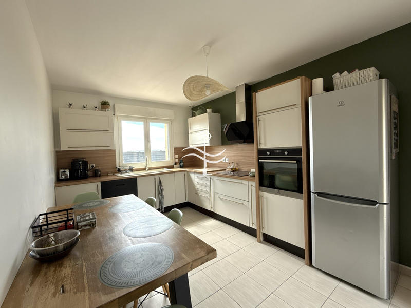 Maison contemporaine - 151 m² - 7 pièces