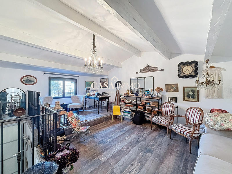 Maison - 146 m² - 5 pièces