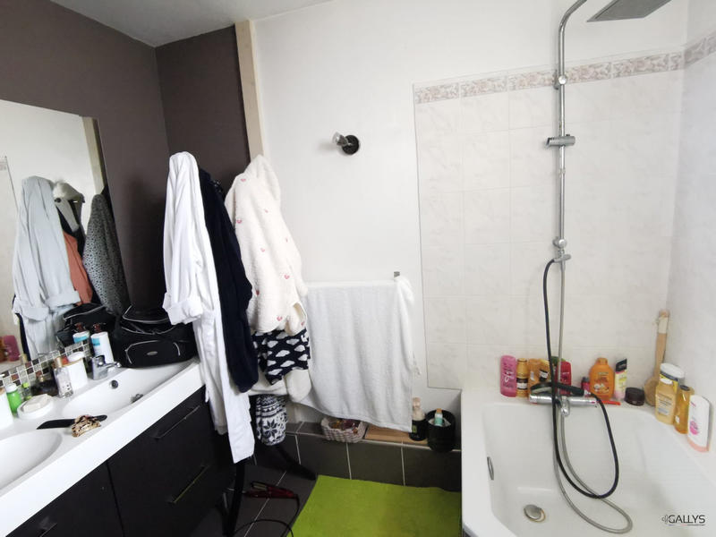 Maison - 79 m² - 4 pièces