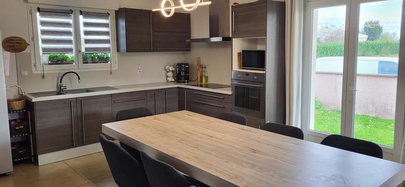 Maison - 140 m² - 5 pièces