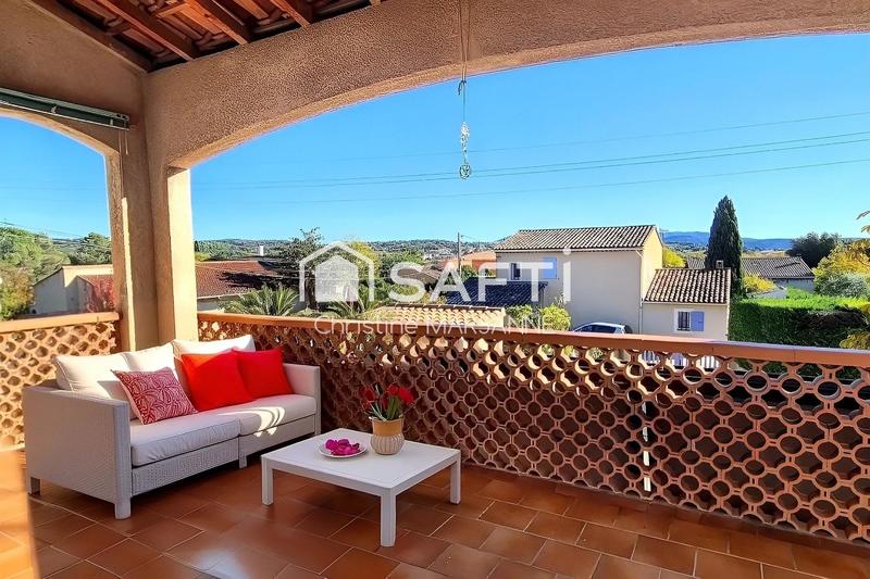 Maison - 158 m² - 6 pièces