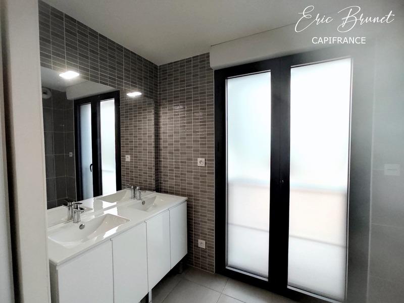 Appartement - 128 m² - 4 pièces