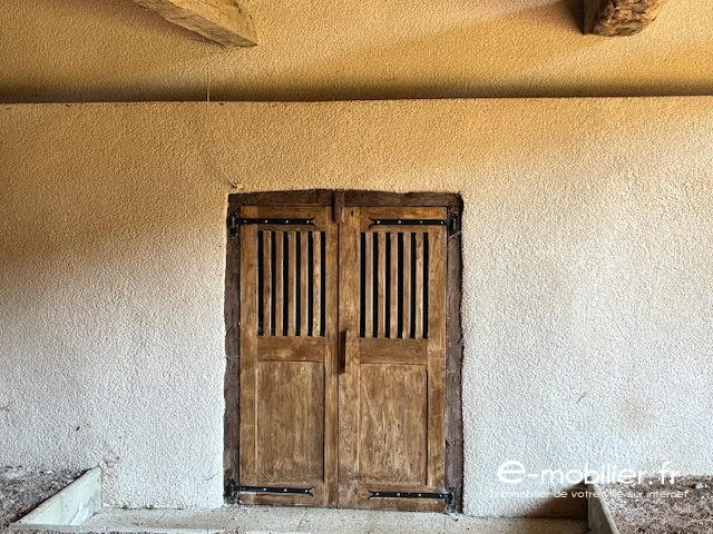 Maison ancienne - 250 m² - 6 pièces