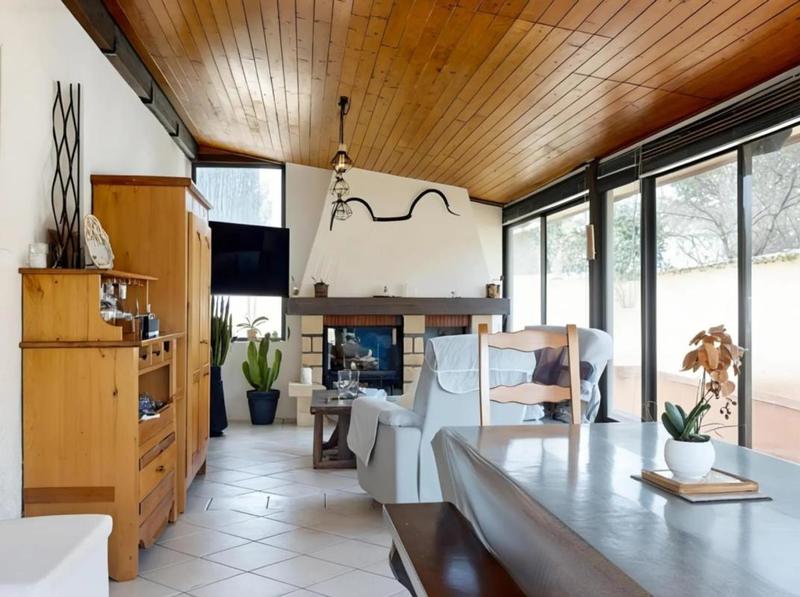 Maison - 188 m² - 8 pièces