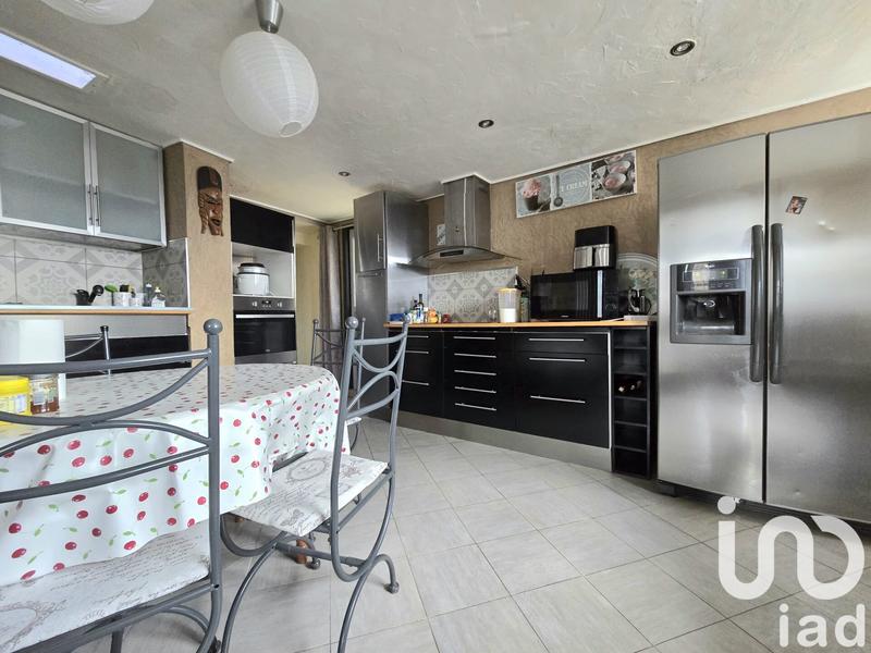 Maison - 163 m² - 7 pièces