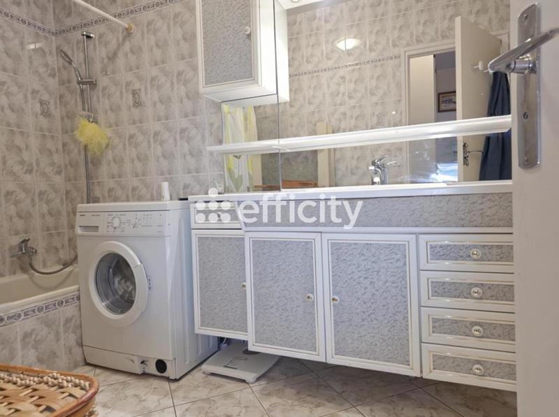 Appartement - 84 m² - 3 pièces