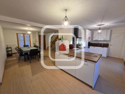 Maison - 138 m² - 7 pièces