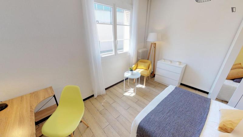 Chambre - 15 m² - 4 pièces