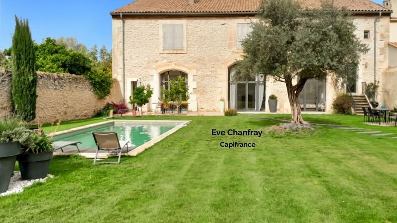 Maison bourgeoise - 325 m² - 10 pièces