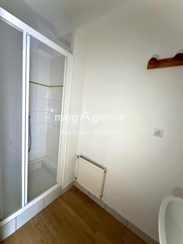 Maison traditionnelle - 105 m² - 7 pièces