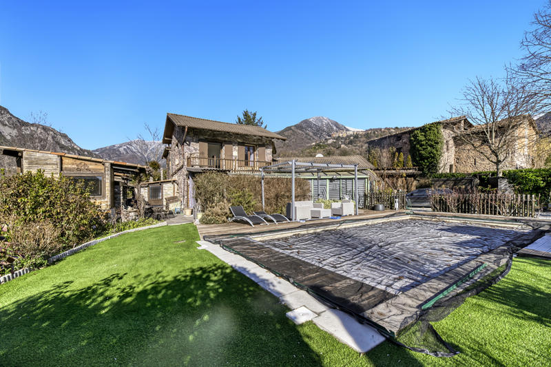 Maison - 150 m² - 6 pièces