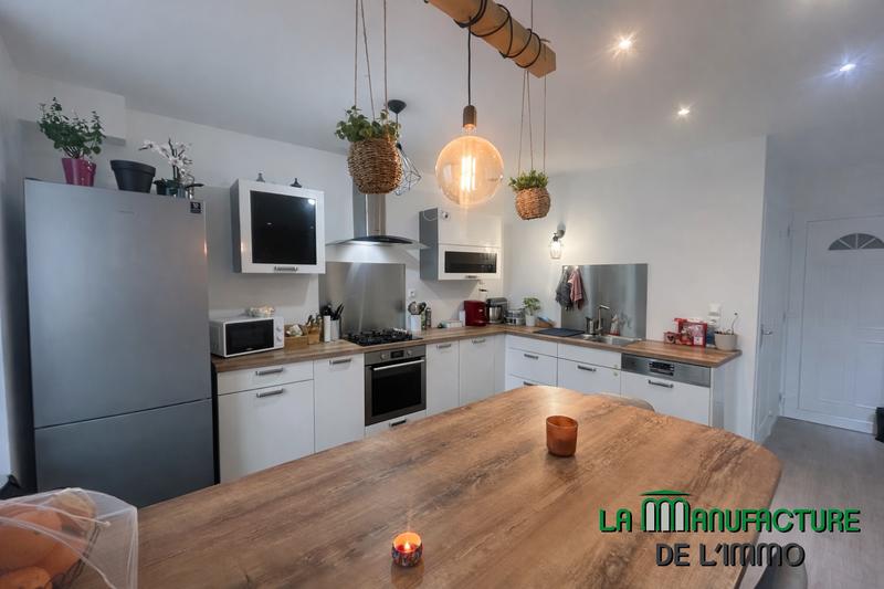 Appartement - 96 m² - 4 pièces