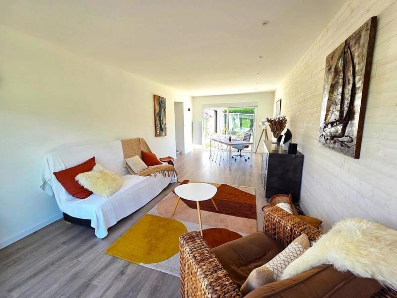 Propriété - 190 m² - 7 pièces